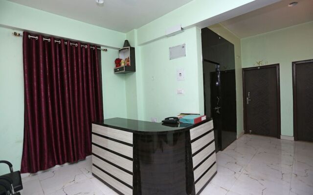 OYO Flagship 22740 Near Anisabad Golambar