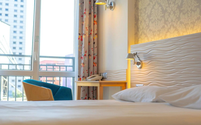 Metropol Hotel