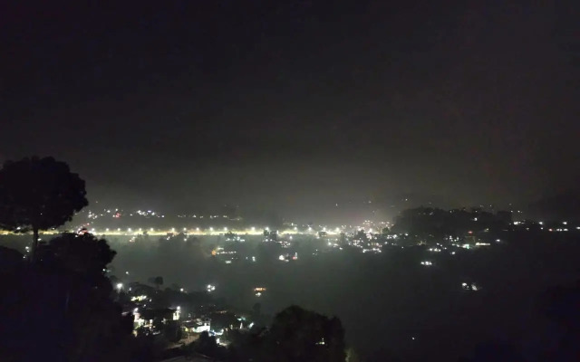 OYO 27648 Kasauli Greens