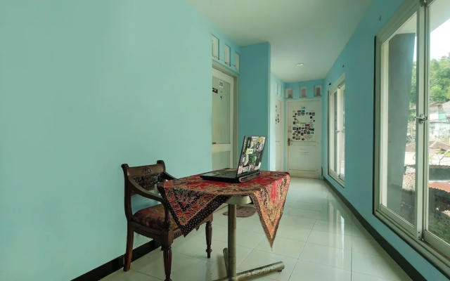 OYO Life 92258 Kostel 21 Syariah