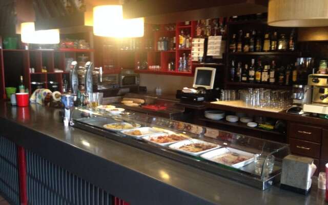 Cafe Bar Hotel Jefi