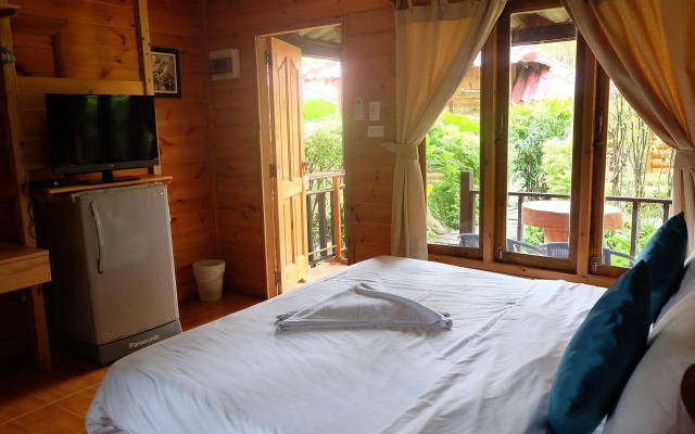 Tonsak Resort
