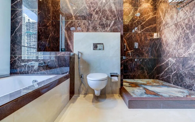 Hotel Gurudev Grand