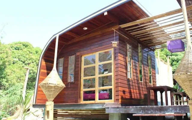 Phuritra Sabai Resort