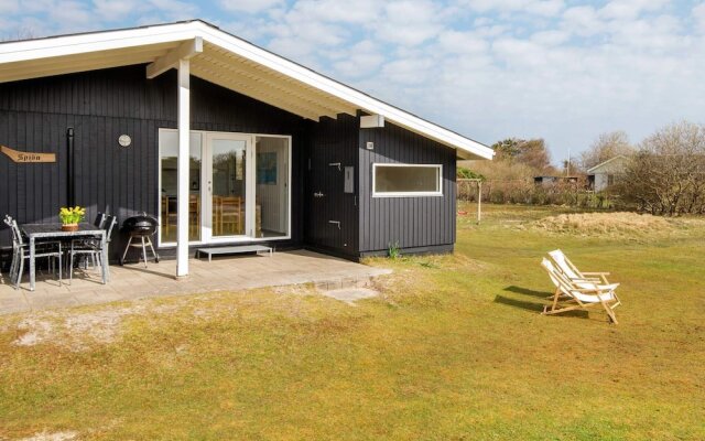Sunlit Holiday Home in Fanø With Terrace
