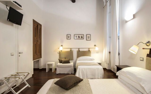 Arco del Lauro Bed & Breakfast