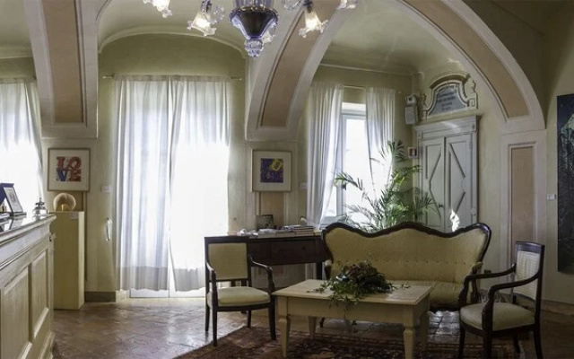 Antico Borgo Monchiero – Art Living Hotel