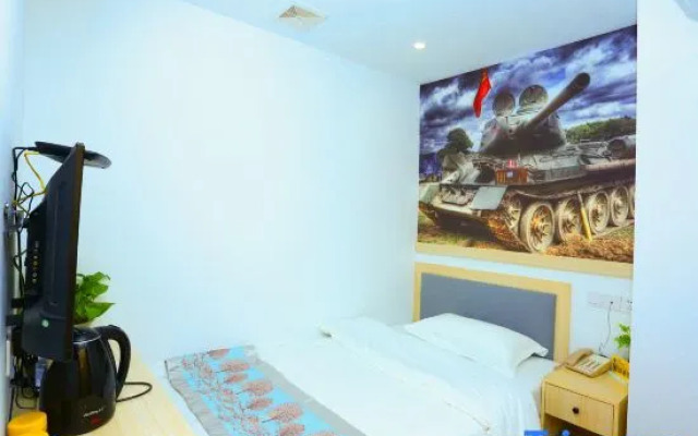 Zijun Travel Theme Hotel