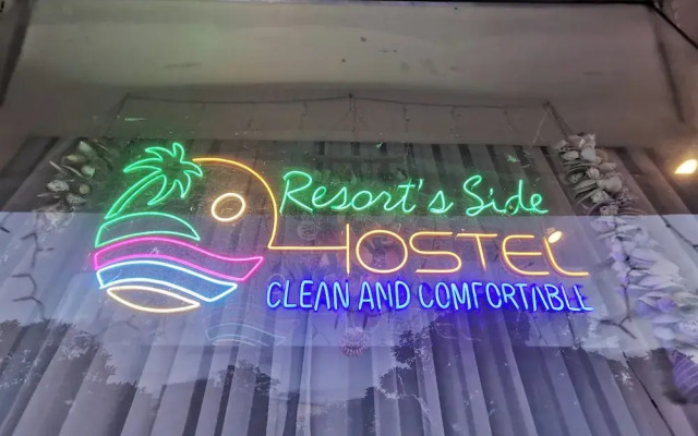 Resort’s Side Hostel near Shangrila
