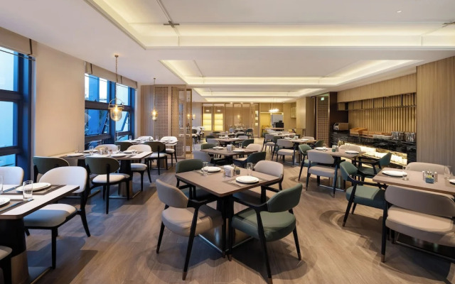 Xiang Ji Executive  Apartment