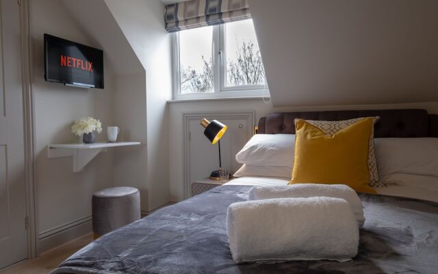 Kings House by Karah Boutiques