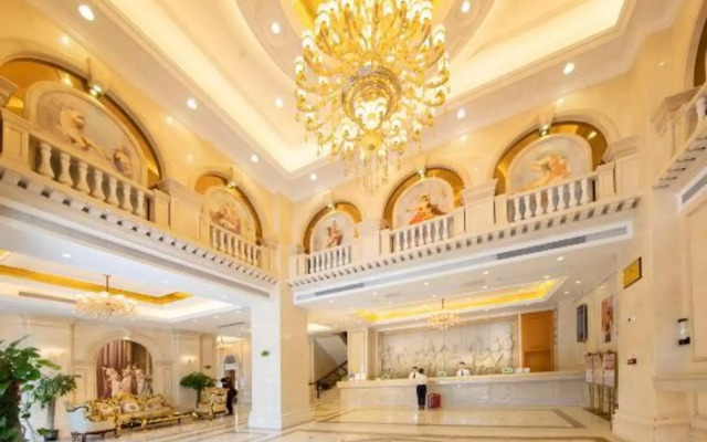 Vienna International Hotel  Yangjiang Hailing Island Dajiao Bay Scenic