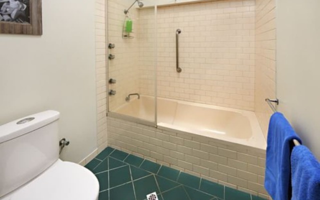 Albany Harbourside Apartments and Houses