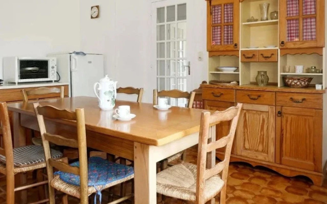 Holiday Home Les Genêts - PMR100