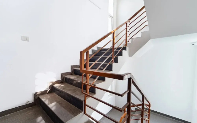 Fabhotel Crosscut