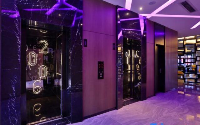 Orange Hotel (Shanghai Hongqiao Airport Cao'an Road)