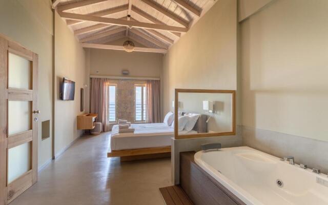 Diapori Suites Hotel