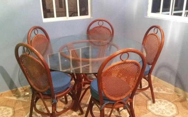 Dermas Inn