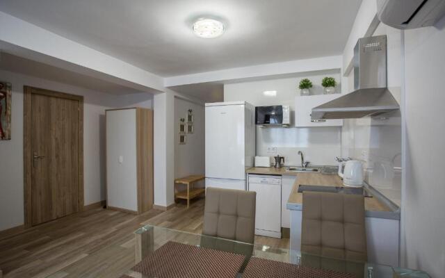 Apartment near City of Arts 2
