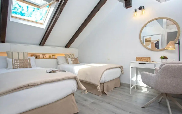 Stylish Penthouse Private Terrace Plaza Mitjana