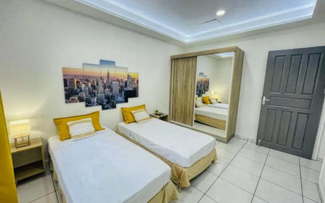 Villa Tropical Paradise avec piscine, 4 chambres