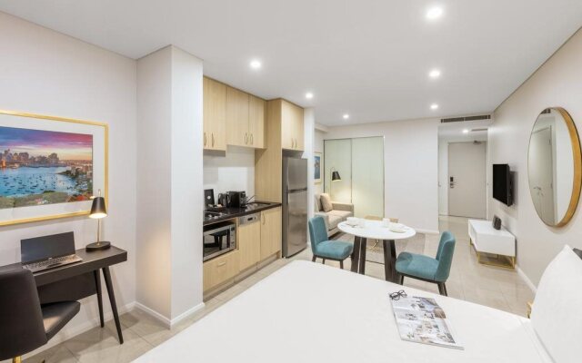 Meriton Suites Pitt Street, Sydney