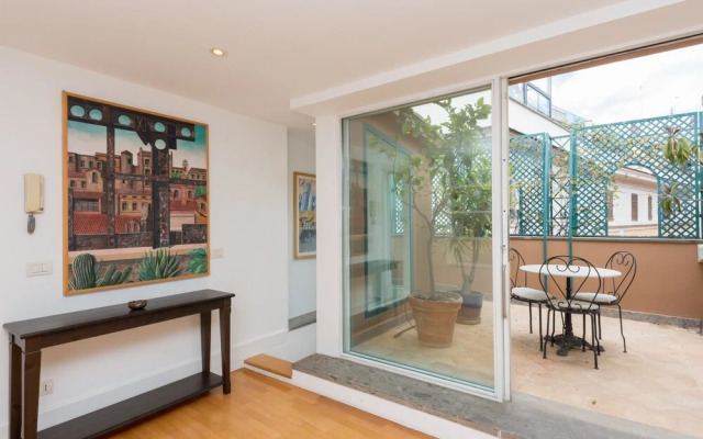 RSH Lucina Design Terrace Apartment