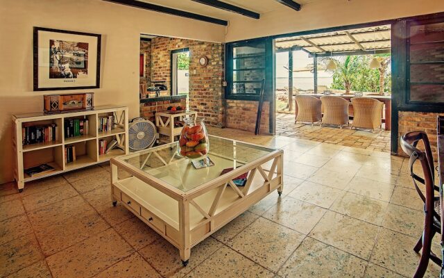 Sun Reef Village on Sea