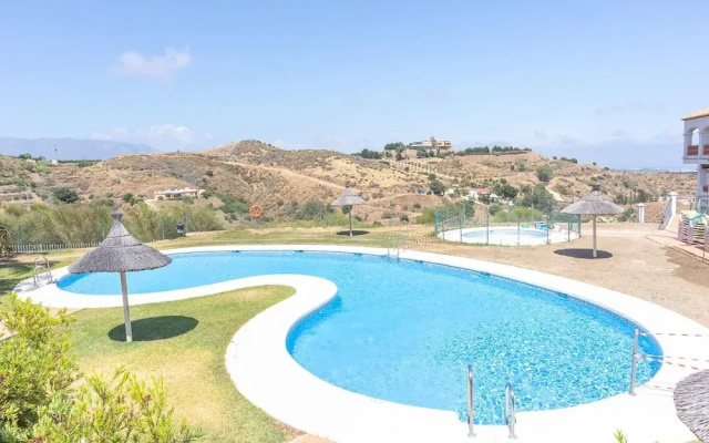 Pool Calahonda Palmeras With Sea View
