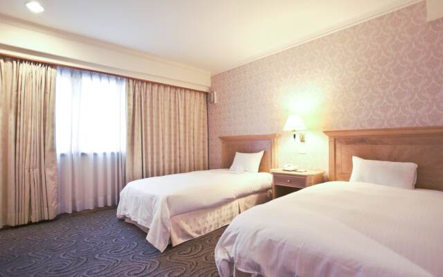 Tainan Cambridge Hotel