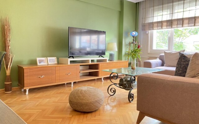 Missafir Gorgeous Flat in the Heart of Beyoglu