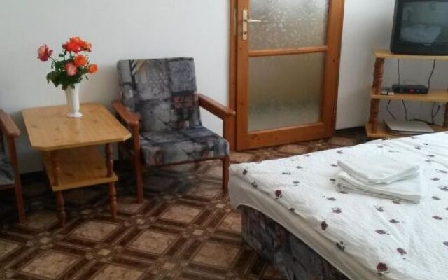 Gitta Apartman