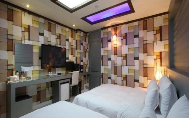 Hotel Travel