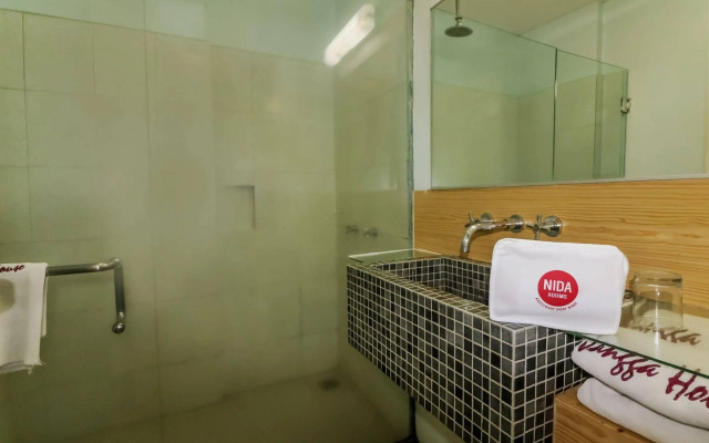 NIDA Rooms Istana Medan Baru