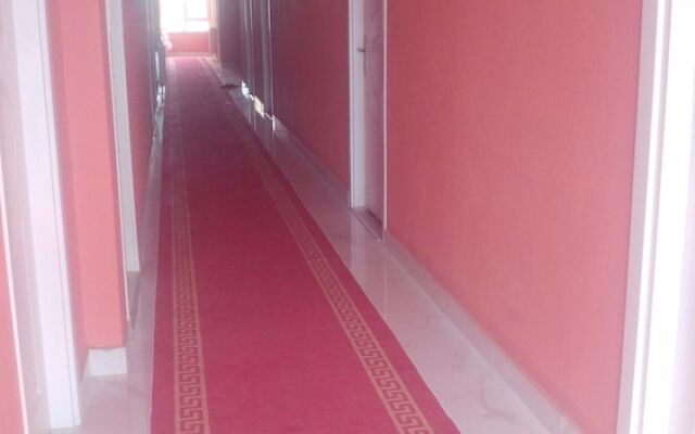Ciftlik Otel