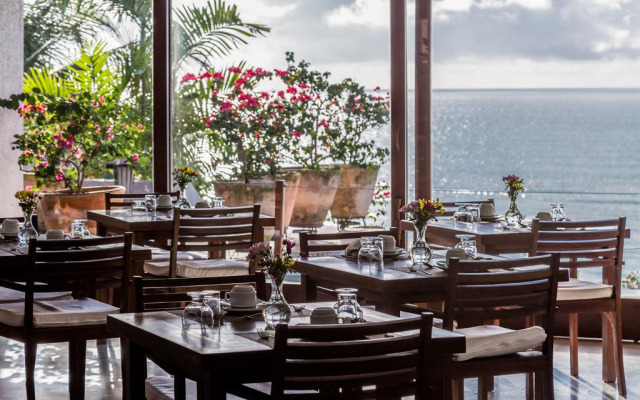 Maitei Hotel