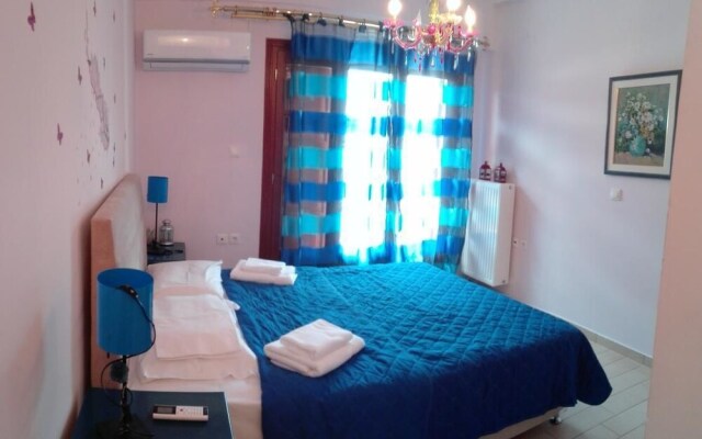 Delphi Paradise Apartments