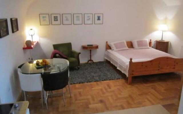 Toldi Apartman