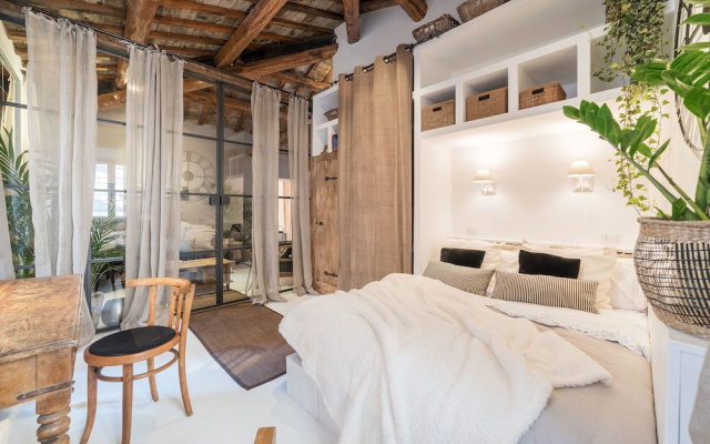 Navona Luxury & Charming Apartment