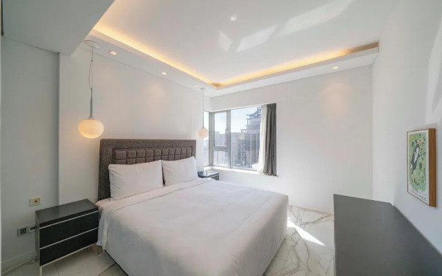 Tyms Bright 2BR 1BA Suite Xujiahui
