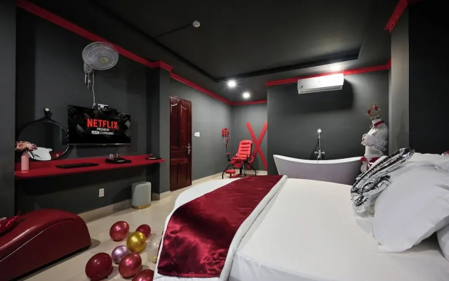 Hotel Trung Mai-Tân Bình