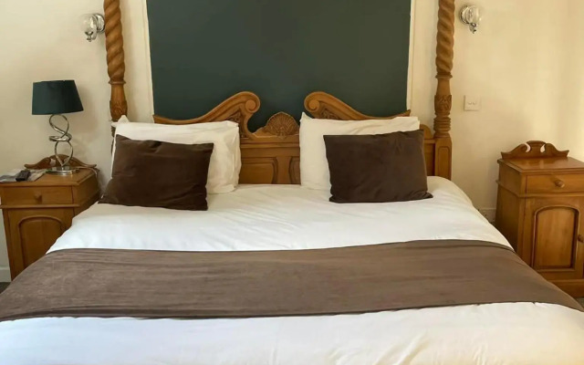 Gardeners Country Inn