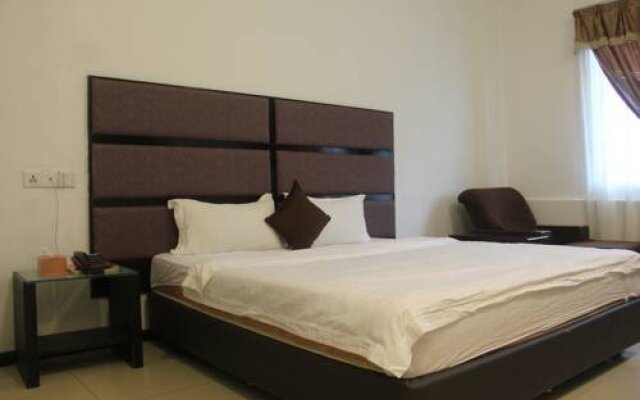 Kingston Executive Hotel