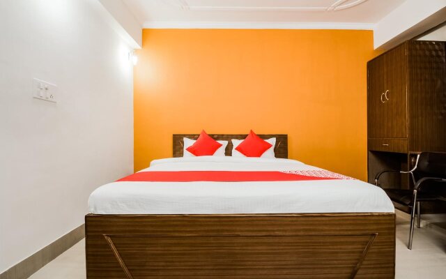 Hotel Mega Royal By OYO Rooms