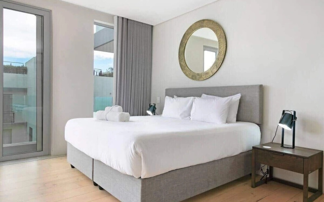 Deluxe Luxury 2 Bedroom Apartment, Seapoint