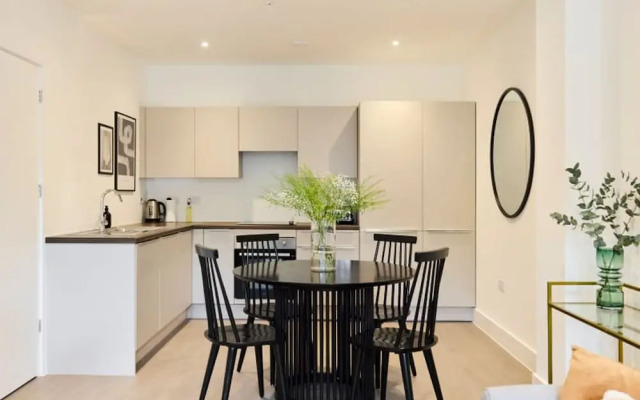 The Mitcham Scenery - Bright 1bdr Flat