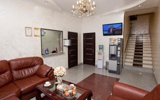 Hotel Drozdi