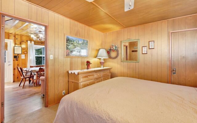 Pinglewood Cabin #2096