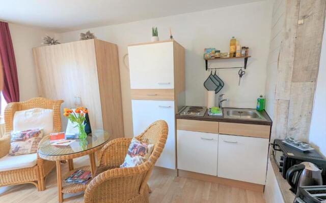 Flussblickwohnung mit Terrasse, Pool, Garten&Sauna - Zi2