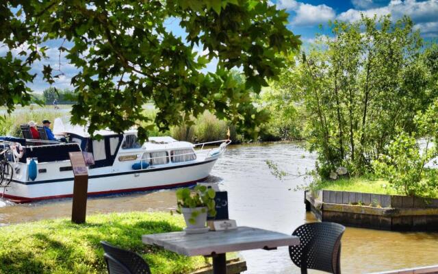 Tiny house - vakantiepark de Schreiershoek